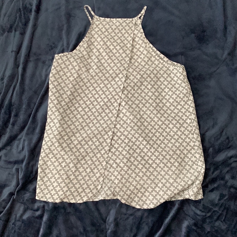 Romeo + Juliet couture - Sleeveless Black and White Chain Tank